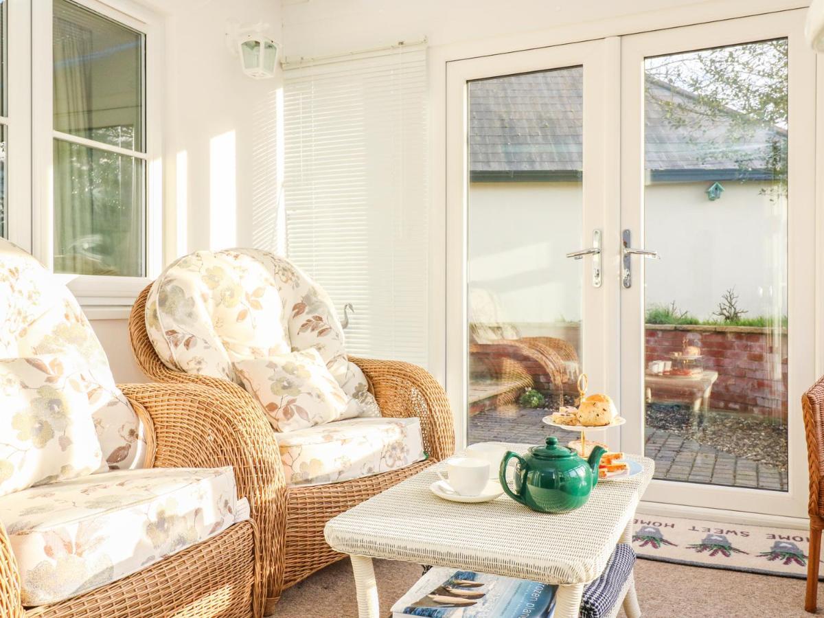 South Lodge Sturminster Newton Extérieur photo
