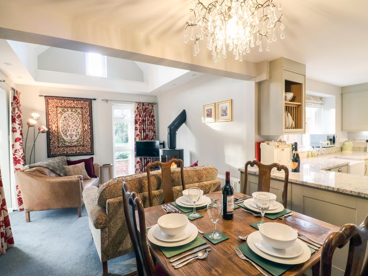 South Lodge Sturminster Newton Extérieur photo